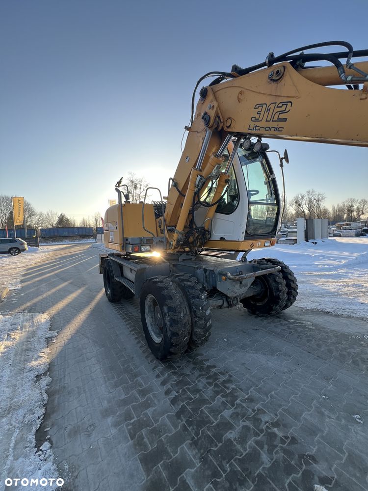 Liebherr 312 - 2