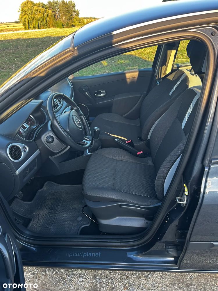 Renault Clio 1.2 16V Rip Curl - 18