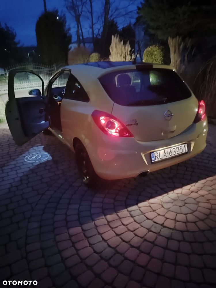 Opel Corsa - 37