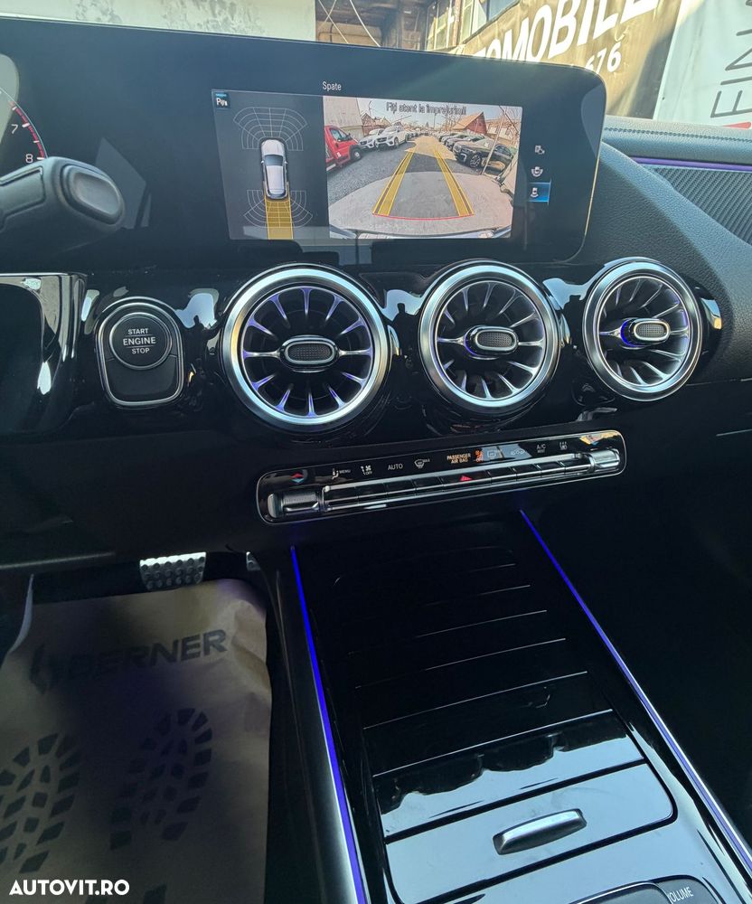 Mercedes-Benz GLA - 19