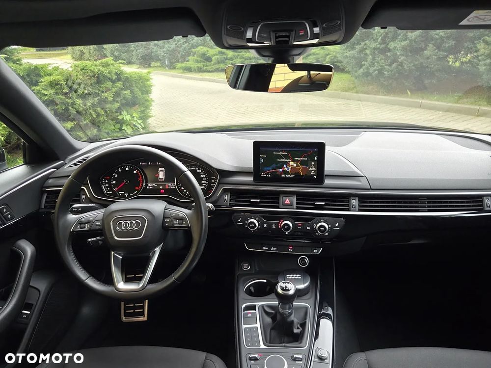 Audi A4 Avant 1.4 TFSI design - 6