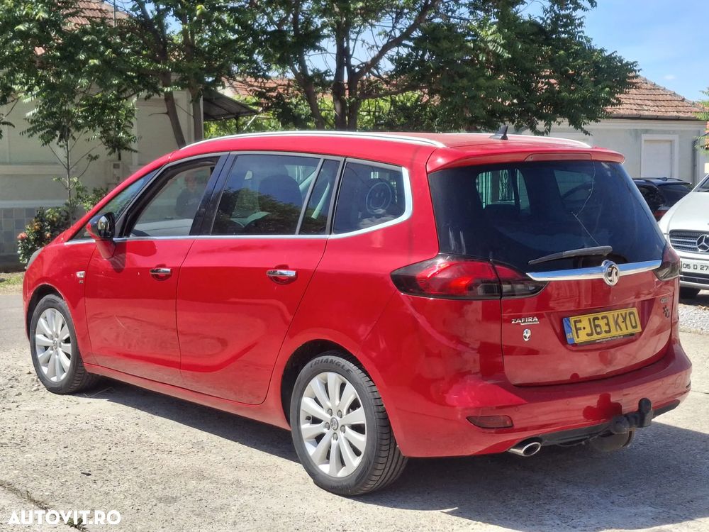 Opel Zafira - 2