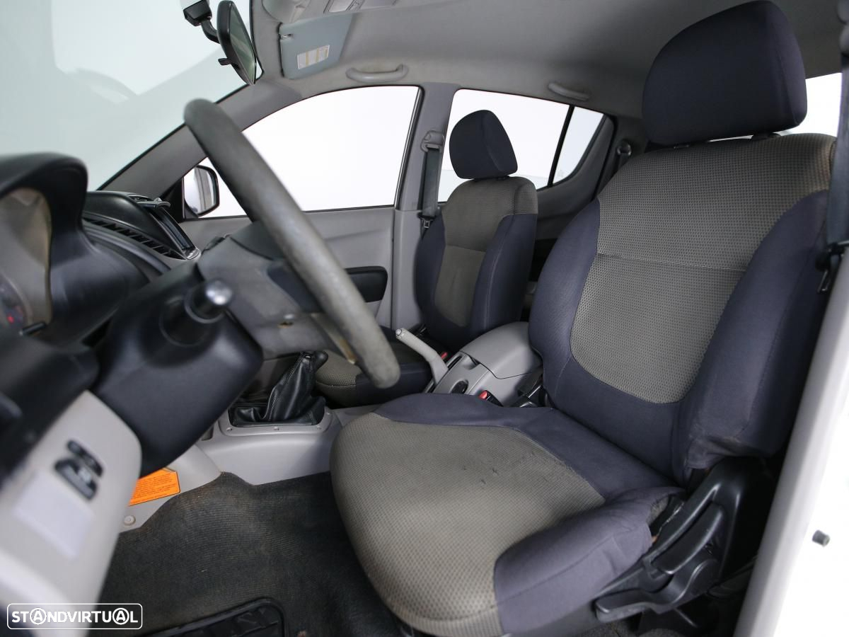 Mitsubishi L200 C.Dupla Invite 4X4 C/IVA - 9