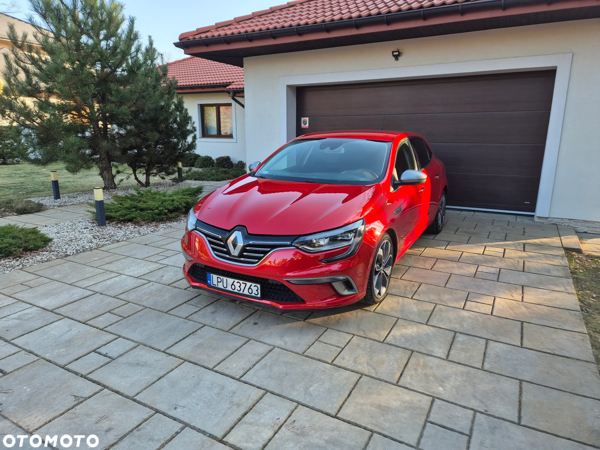 Renault Megane 1.2 Energy TCe GT Line EDC - 2