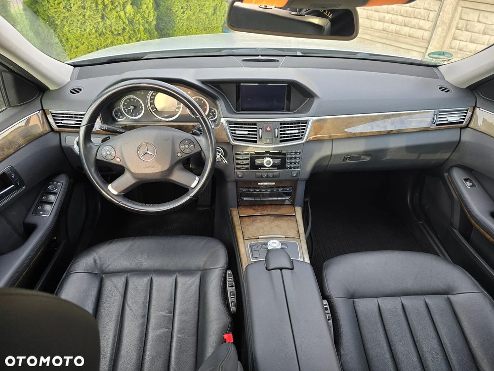 Mercedes-Benz Klasa E 350 CDI BlueEff Elegance - 15