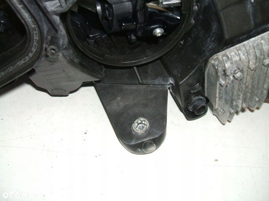 MERCEDES W205 lifting FULL LED LAMPA LEWA MULTIBEAM A2059061506 - 4