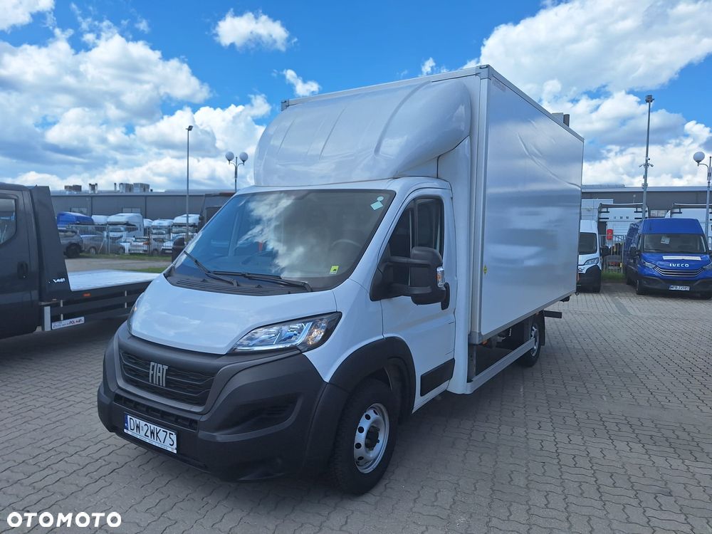 Fiat Ducato kontener z windą 750kg 8EP fv23% leasing krajowy niski przebieg - 3