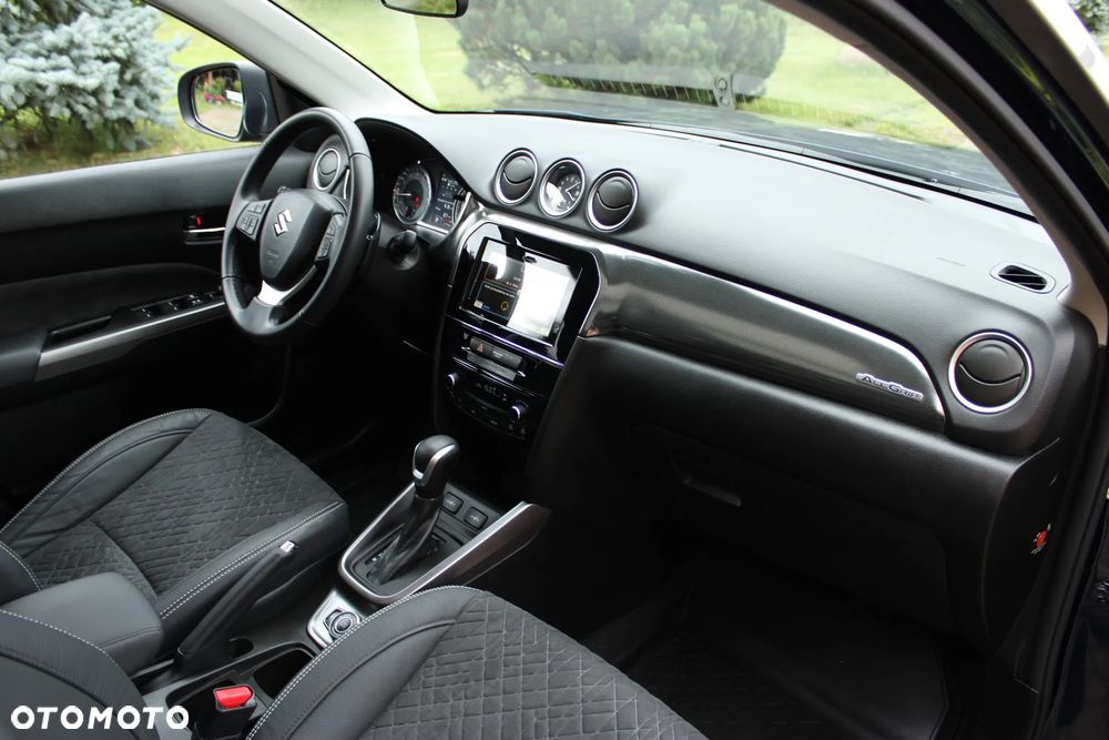 Suzuki Vitara 1.5 Strong Hybrid Premium 4WD AGS - 23