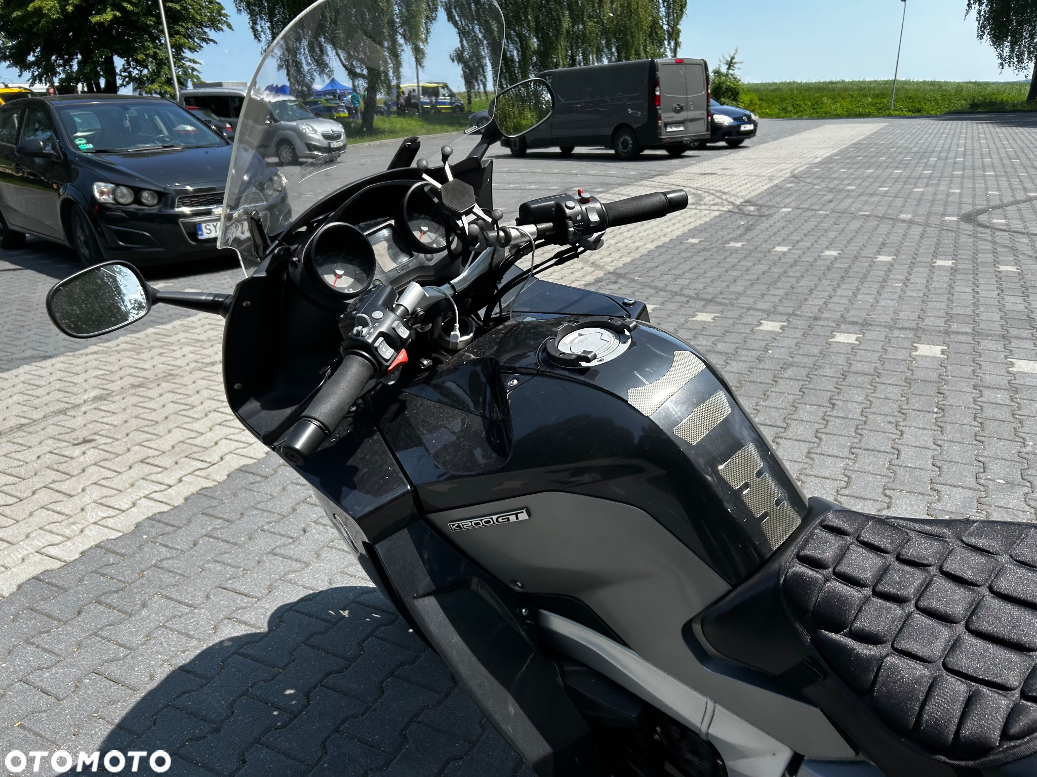 BMW K - 8