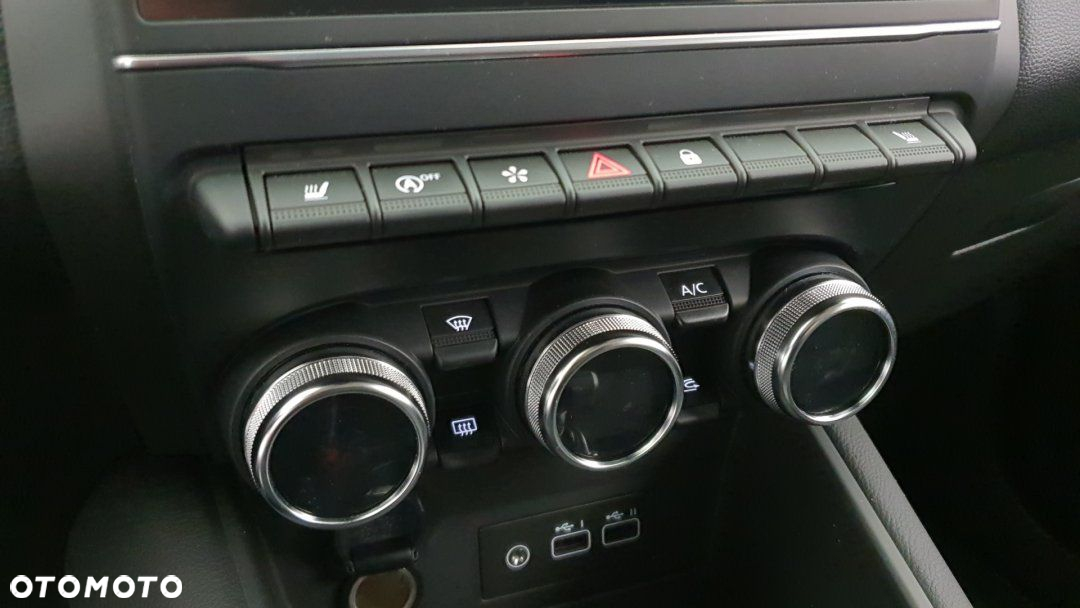 Renault Captur - 16