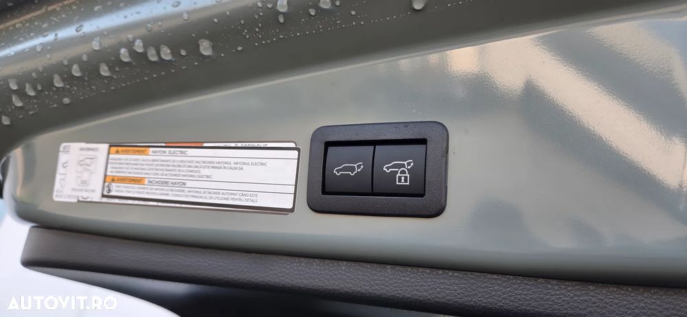 Toyota Corolla Cross - 24