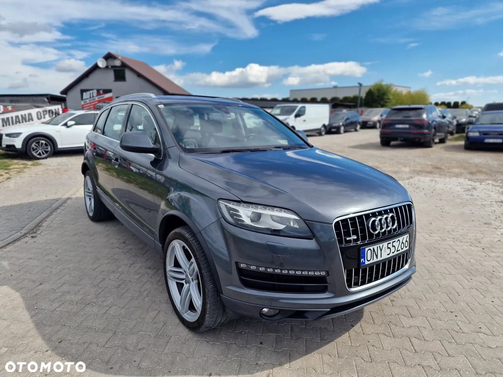 Audi Q7 - 7