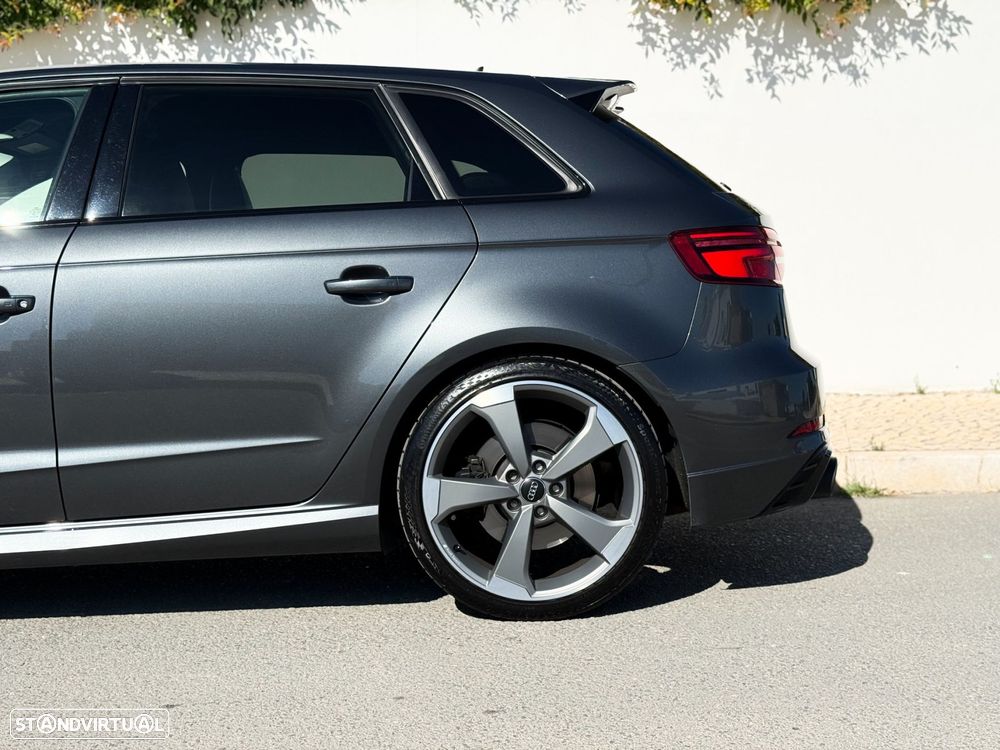 Audi RS3 Sportback 2.5 TFSI quattro S tronic - 8