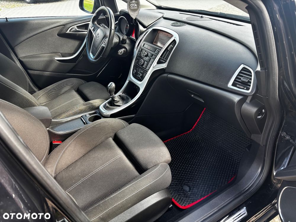 Opel Astra - 4