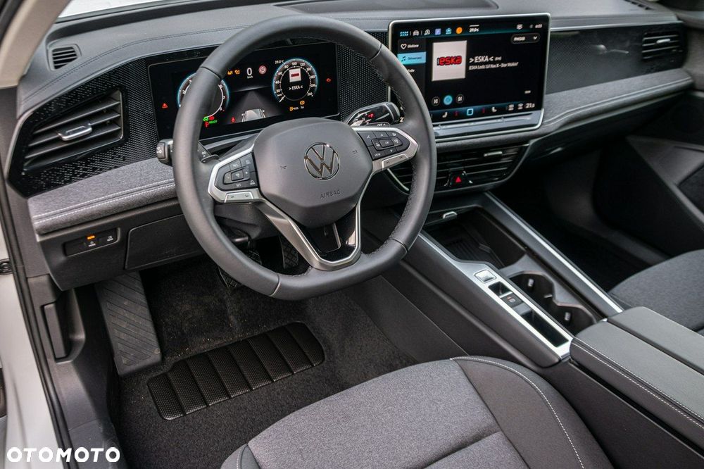 Volkswagen Passat - 10