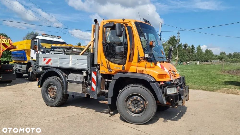 Mercedes-Benz Unimog U400