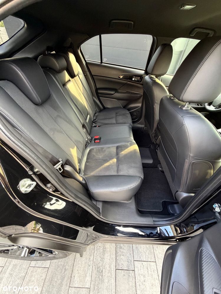 Mitsubishi Eclipse Cross - 11