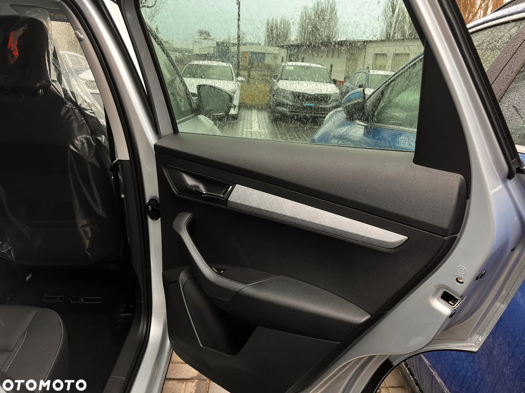 Skoda Karoq 1.5 TSI ACT Selection DSG - 28