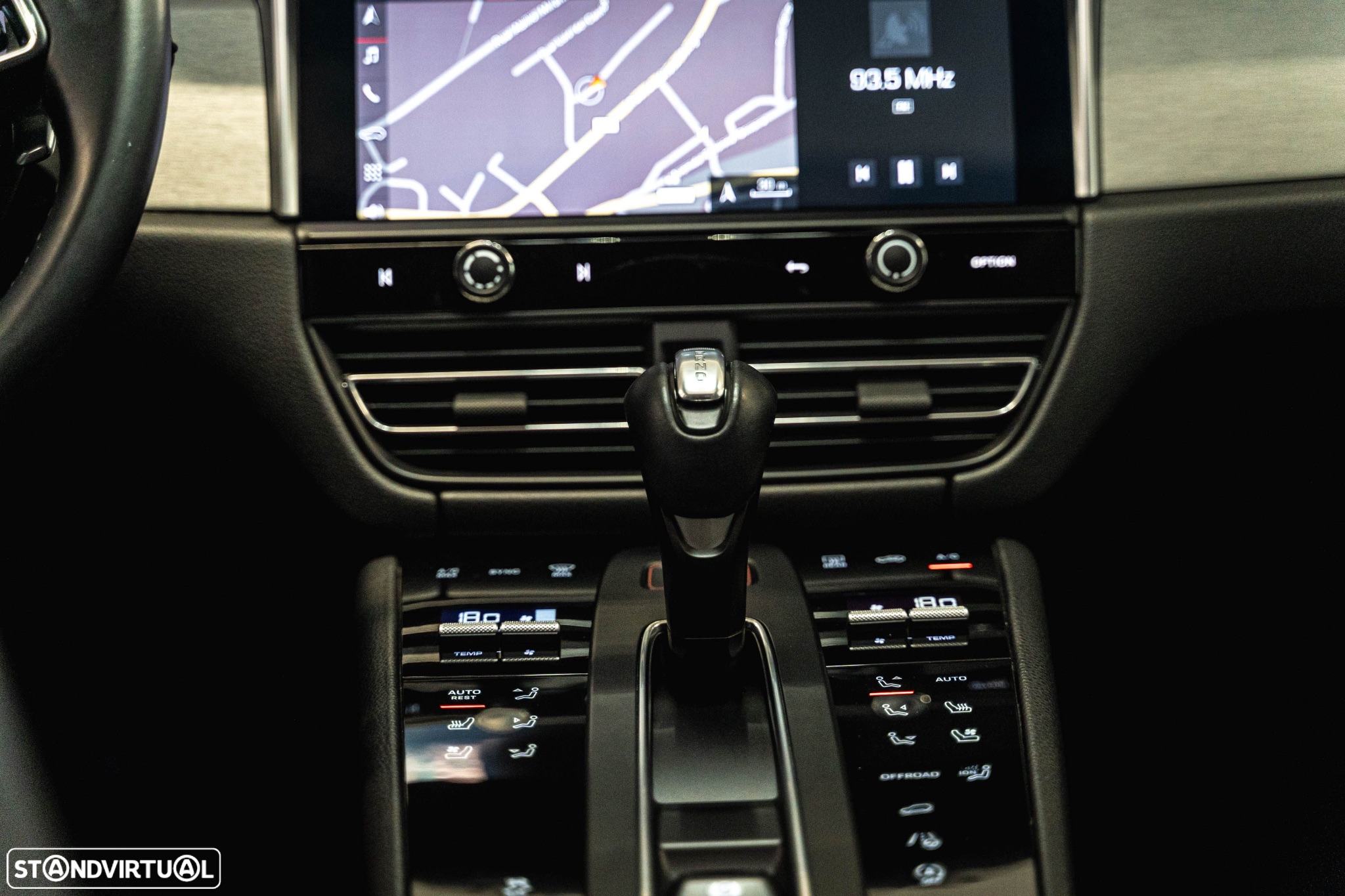 Porsche Macan Standard - 7