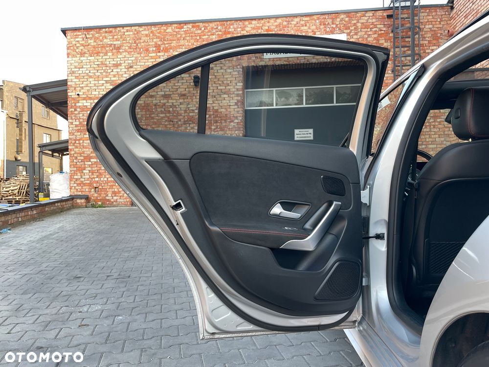 Mercedes-Benz Klasa A 220 d 8G-DCT AMG Line - 10