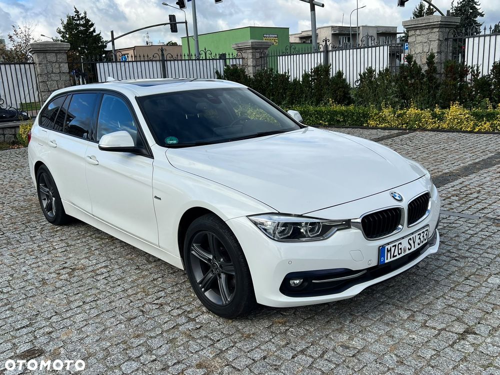 BMW Seria 3 320d xDrive Luxury Line sport - 9