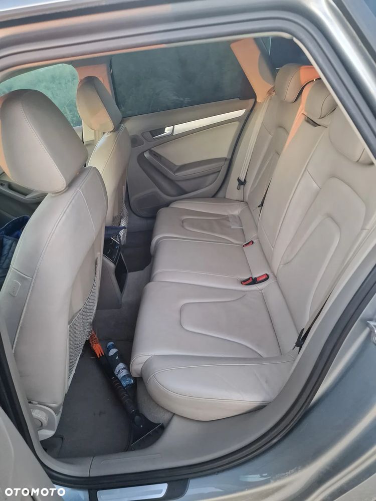 Audi A4 Avant 2.0 TFSI Quattro S tronic - 16