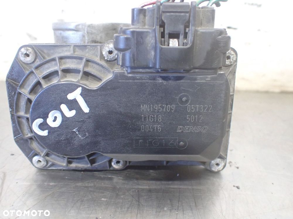 PRZEPUSTNICA MITSUBISHI COLT CZ3 1.3 MN195709 - 9