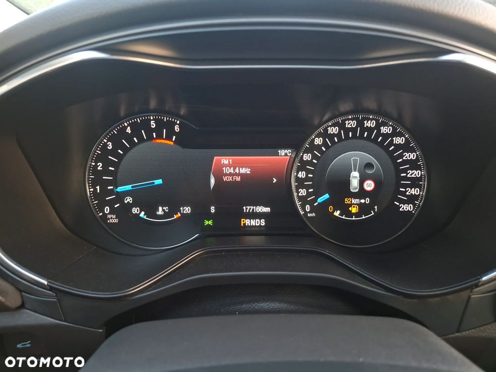 Ford Mondeo - 8