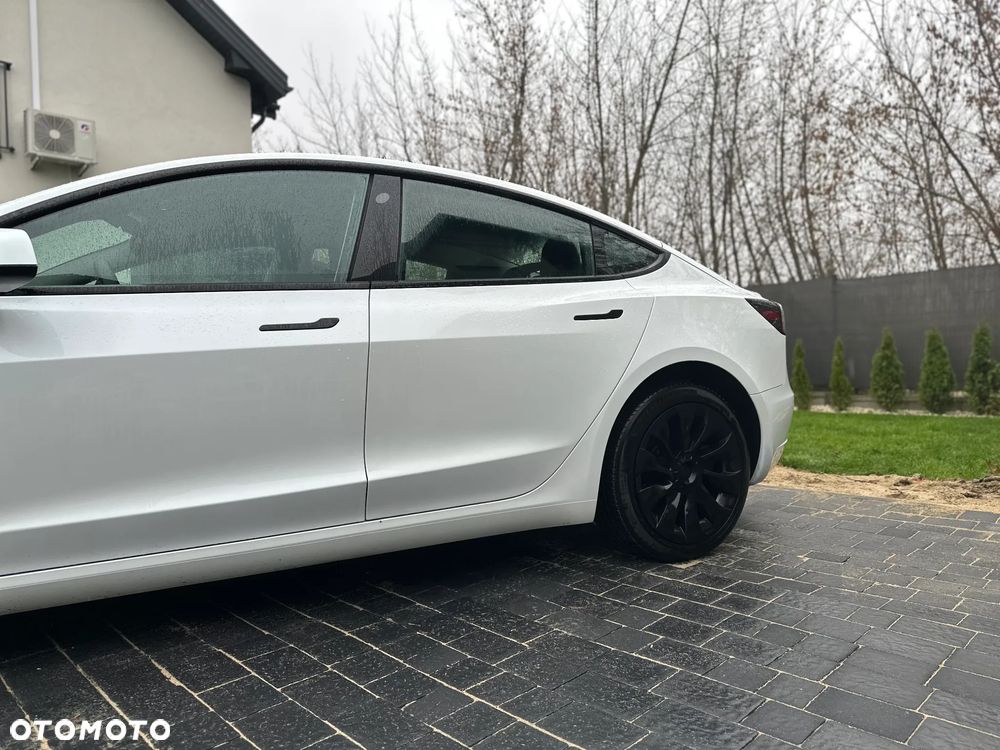Tesla Model 3 - 19