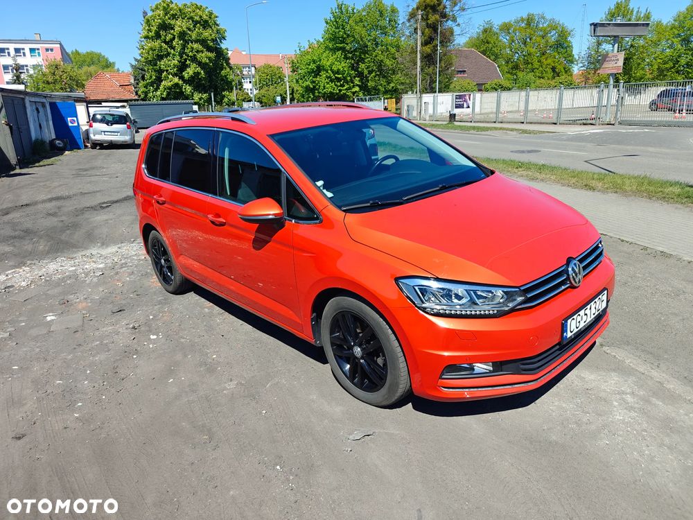 Volkswagen Touran 2.0 TDI BMT Highline - 3