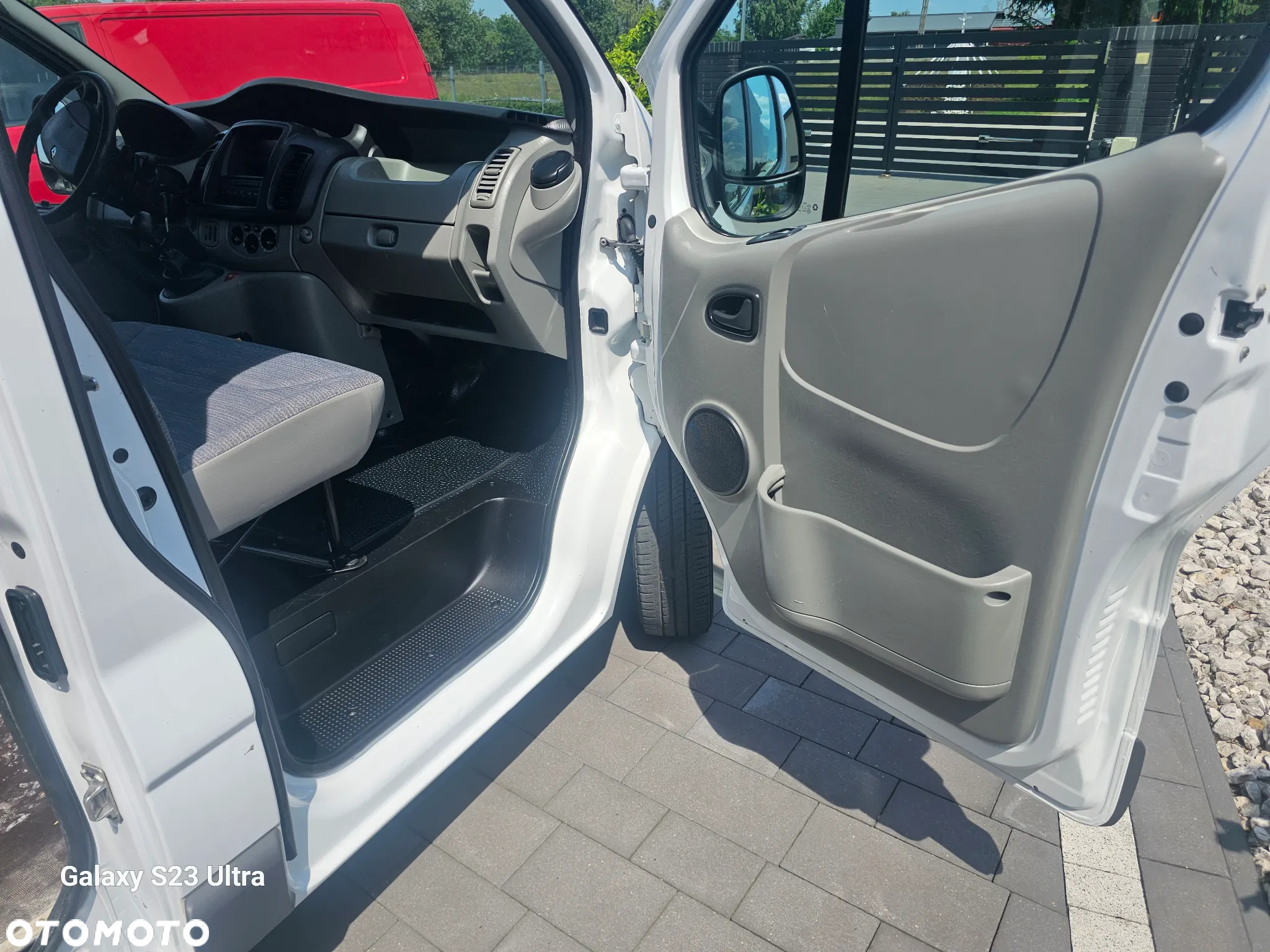 Renault Trafic - 18