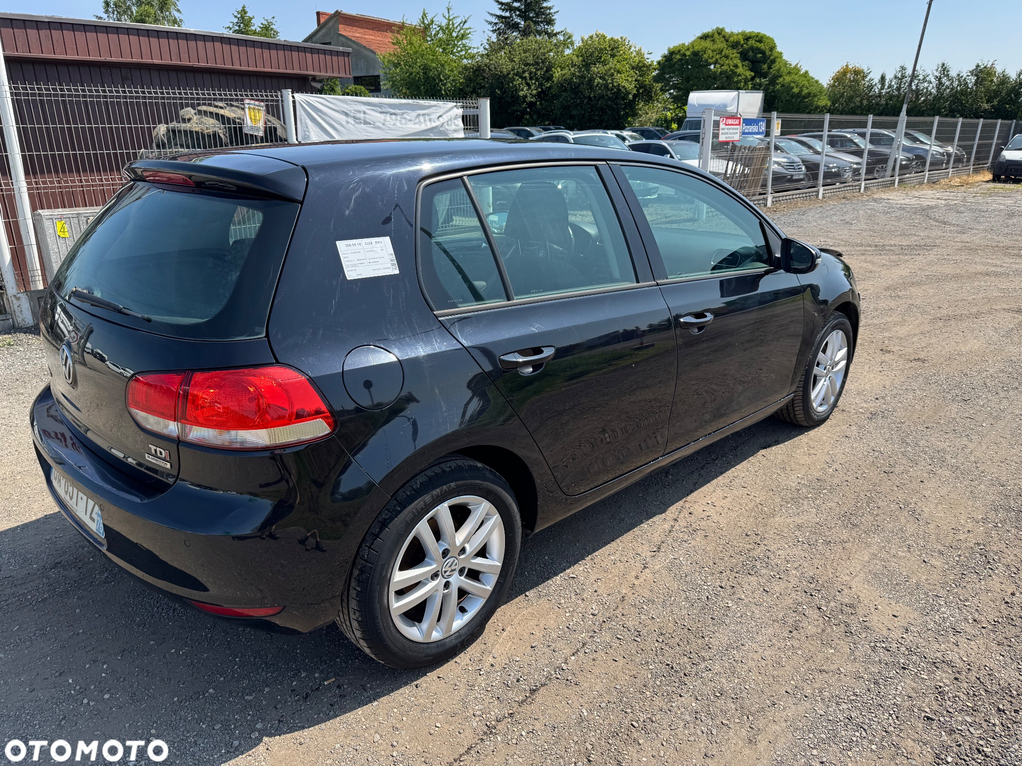 Volkswagen Golf 1.6 TDI DPF BlueMotion Technology Comfortline - 6