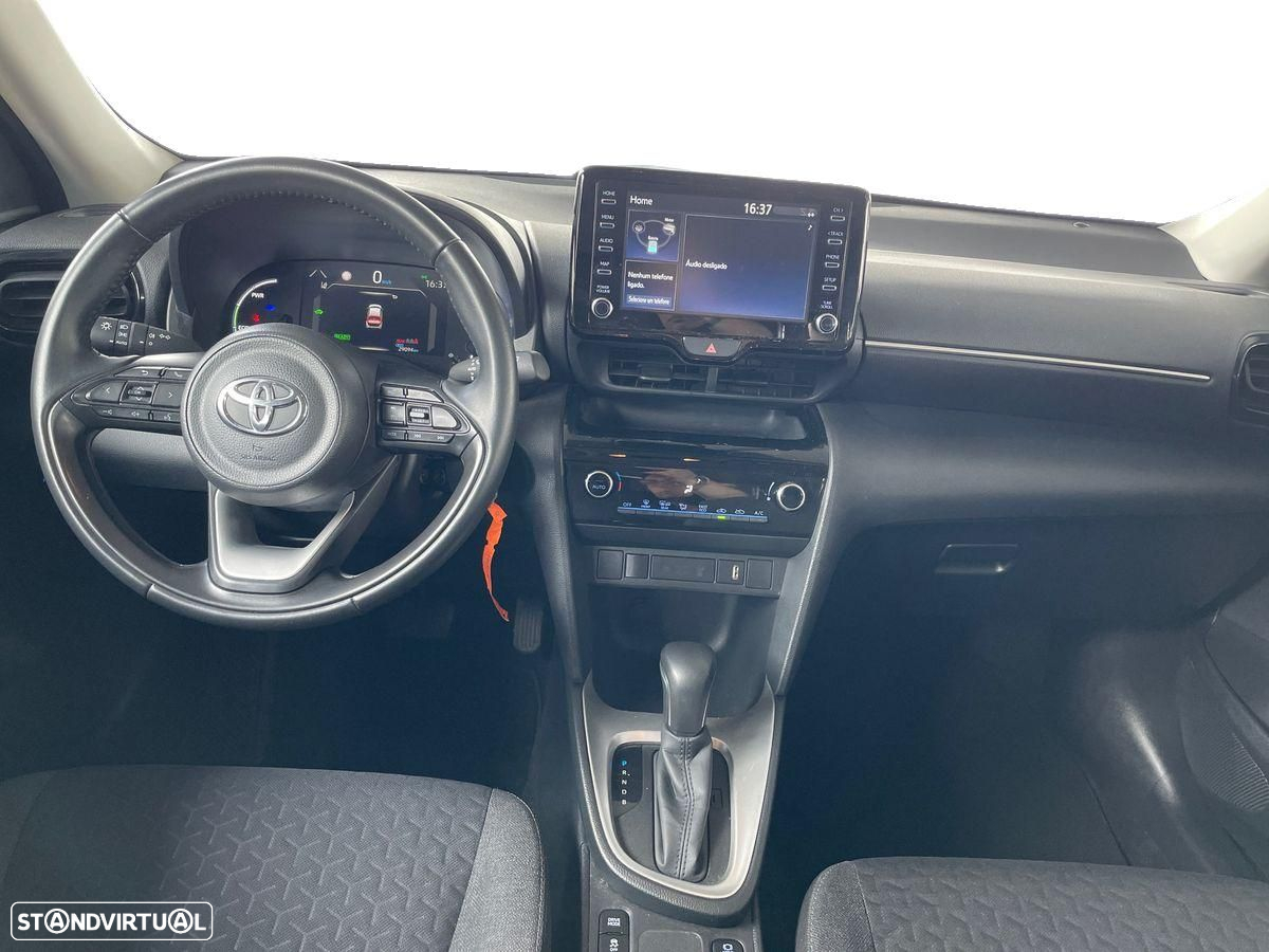 Toyota Yaris Cross - 8
