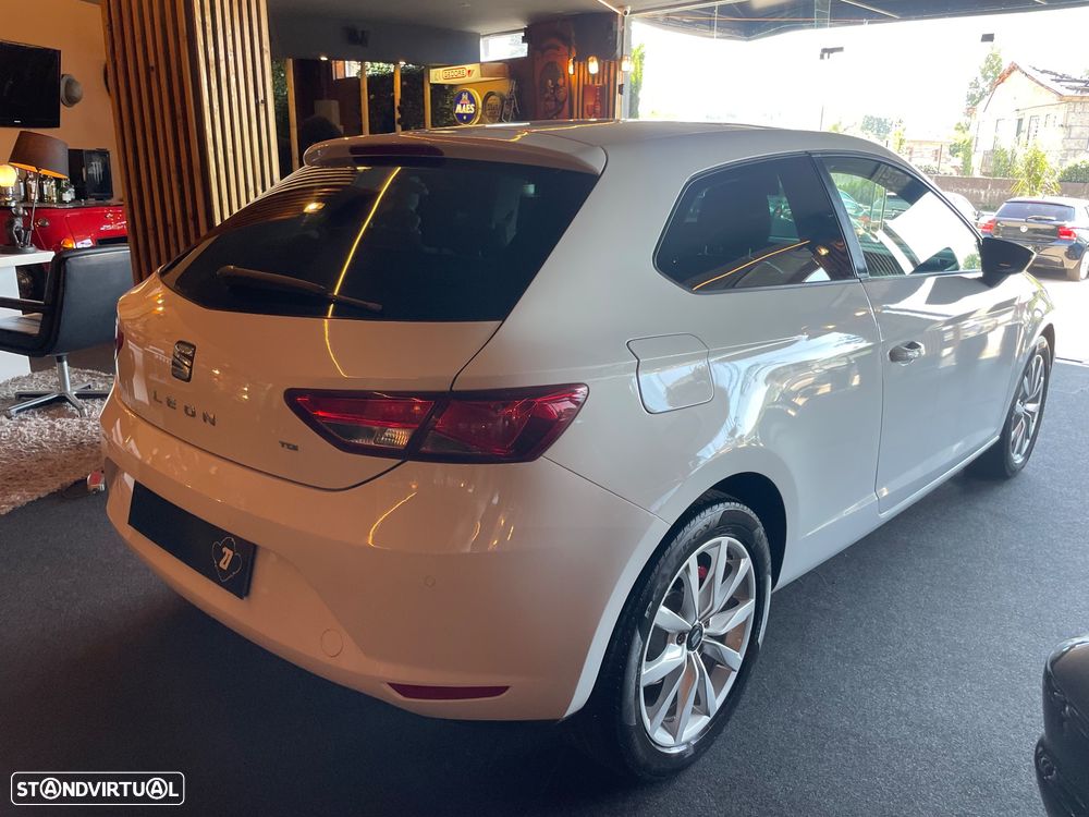 SEAT Leon 1.6 TDI Reference Ecomotive - 6