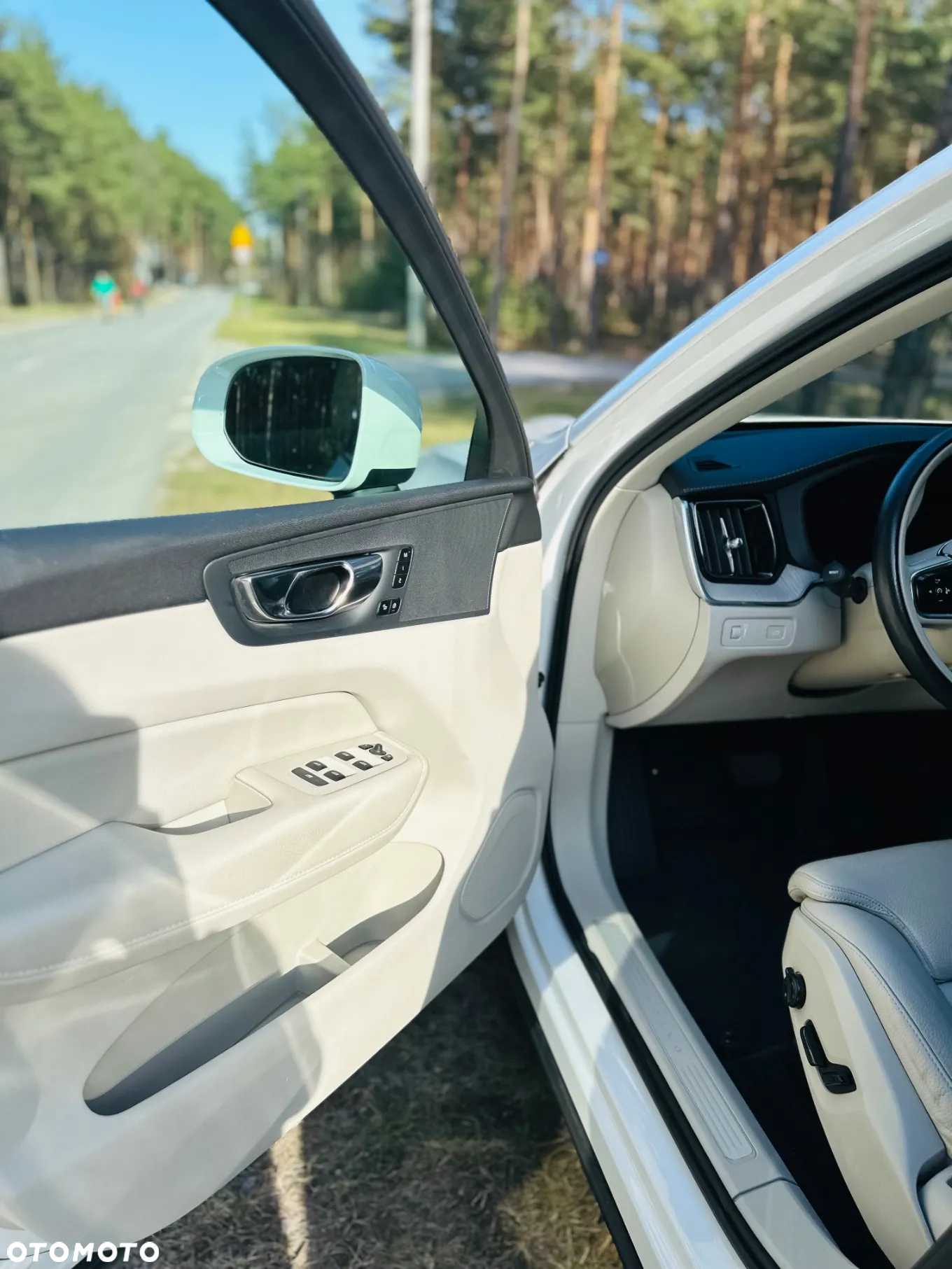 Volvo XC 60 D4 Inscription - 19