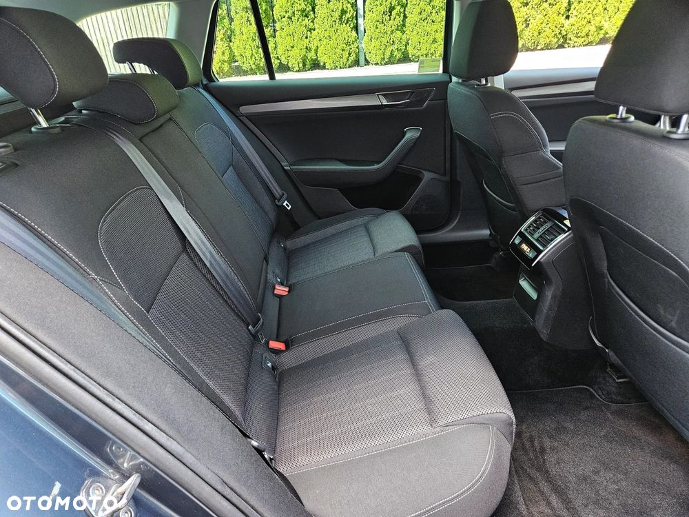 Skoda Superb 2.0 TDI SCR 4x4 Style DSG - 7