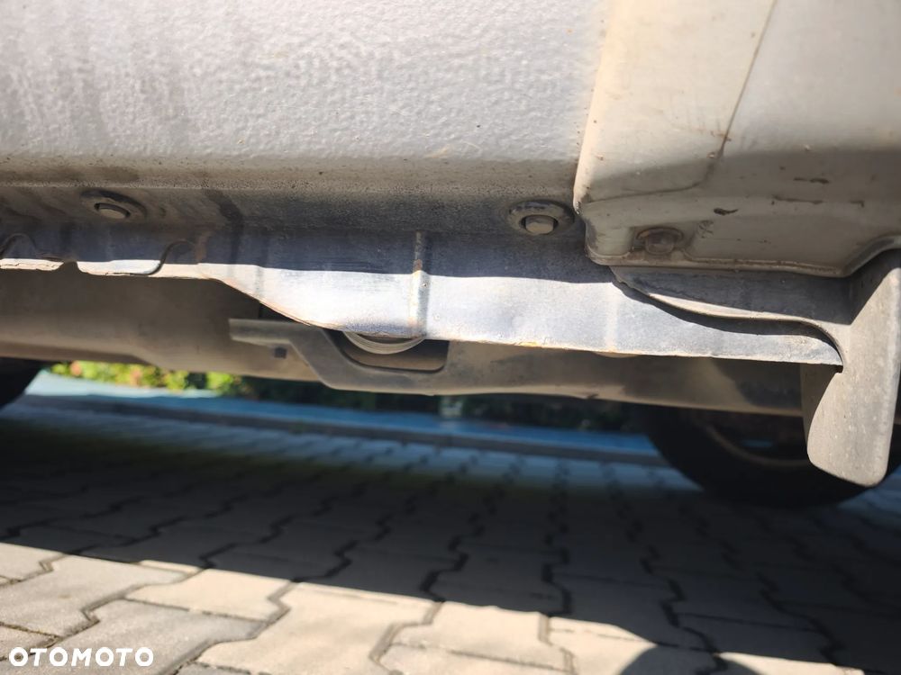 Toyota RAV4 2.2 D-CAT X Platinium NAVI - 15