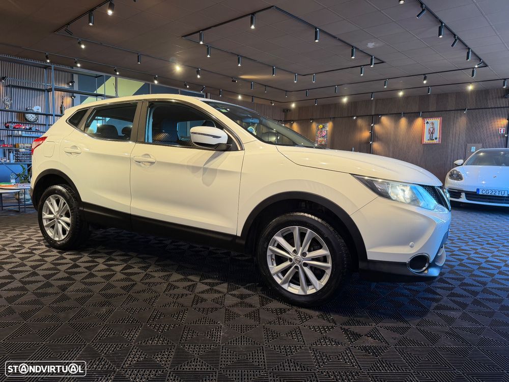 Nissan Qashqai 1.6 dCi N-Connecta RS+PS 4x4i - 8