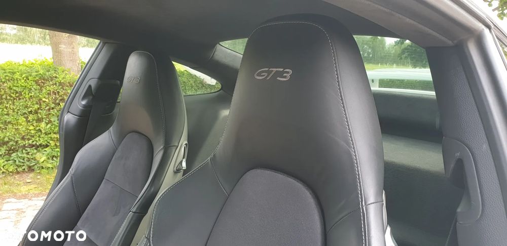 Porsche 911 GT3 - 15