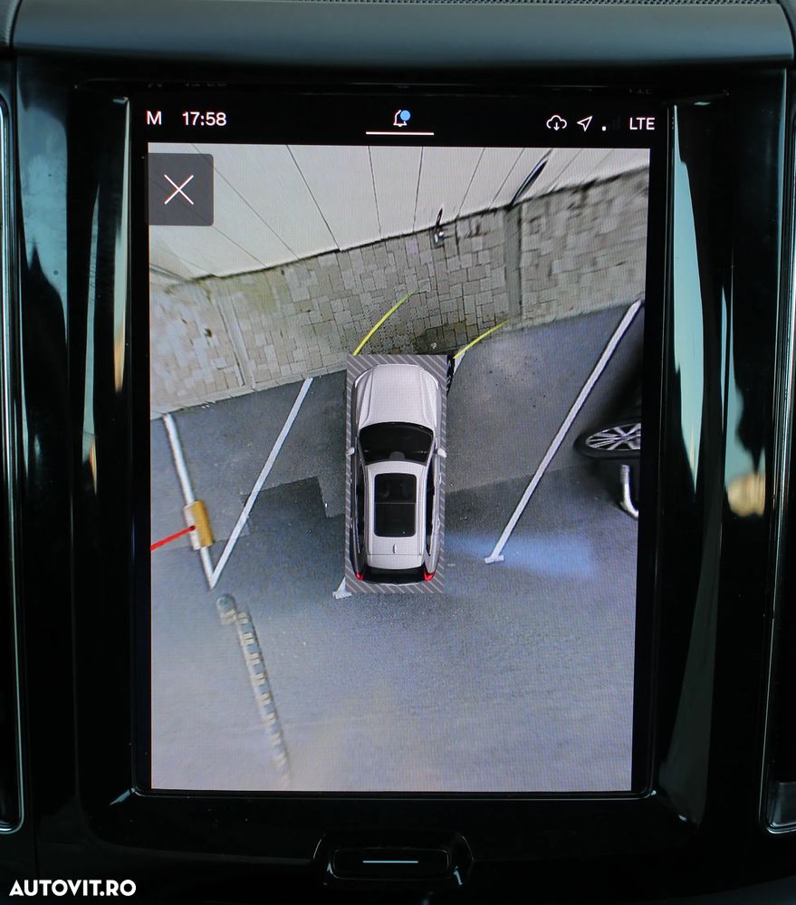 Volvo XC 60 B4 D AWD Geartronic Momentum - 13