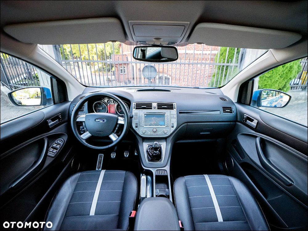 Ford Kuga - 14