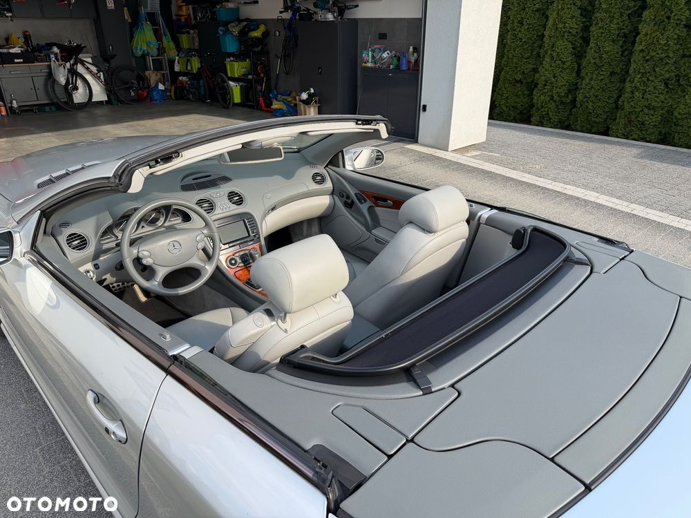 Mercedes-Benz SL 500 7G-TRONIC - 15