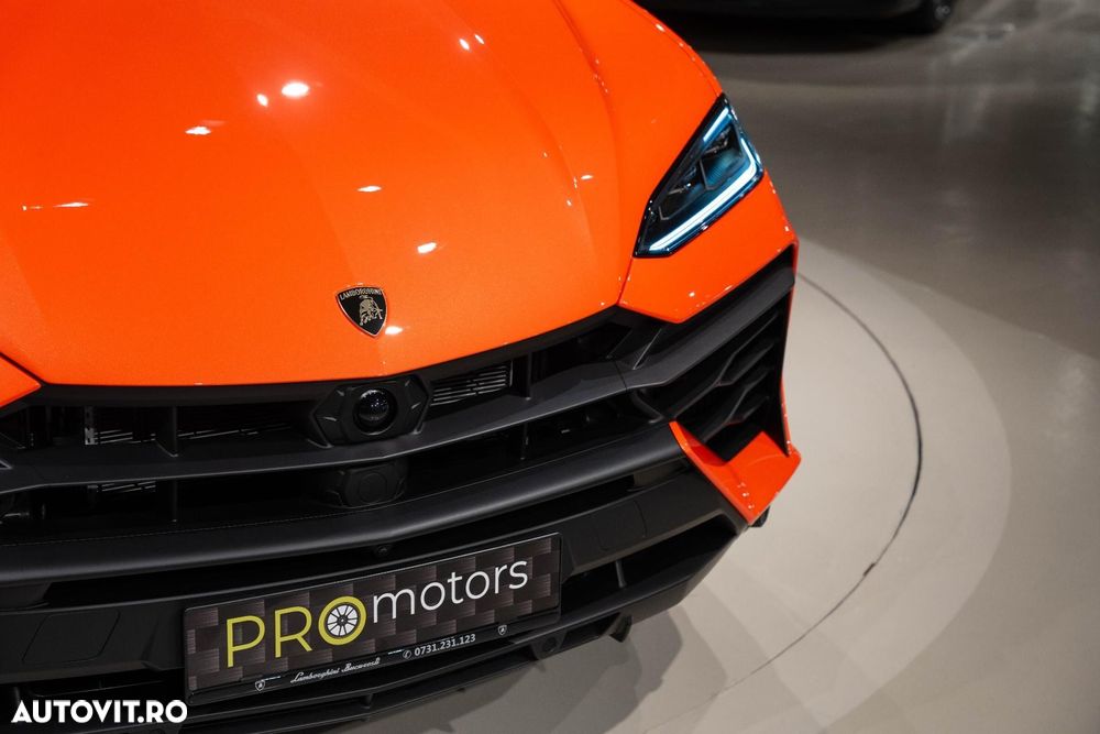 Lamborghini URUS - 7
