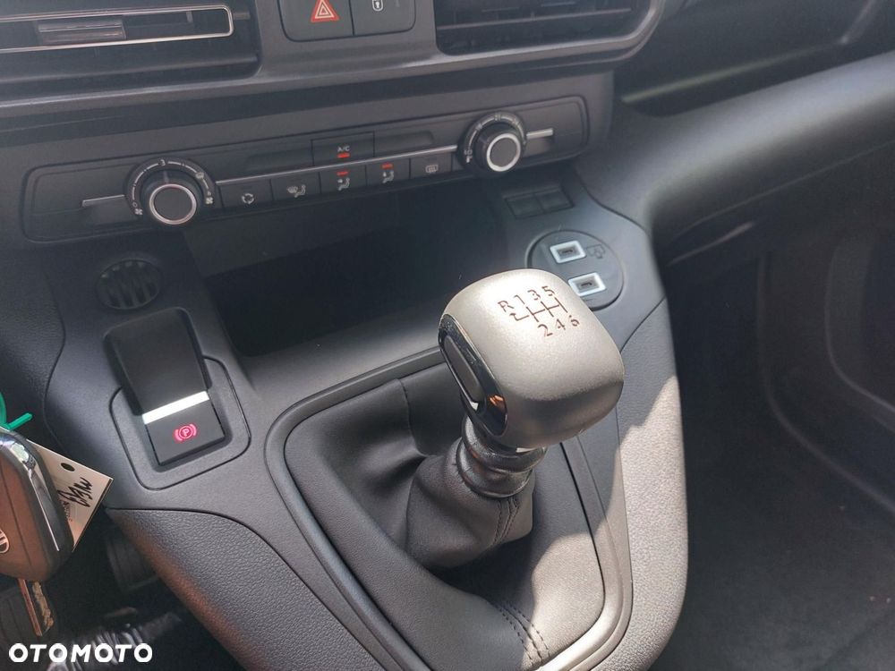 Citroën Berlingo XL 1.5 BlueHDI Plus S&S - 23