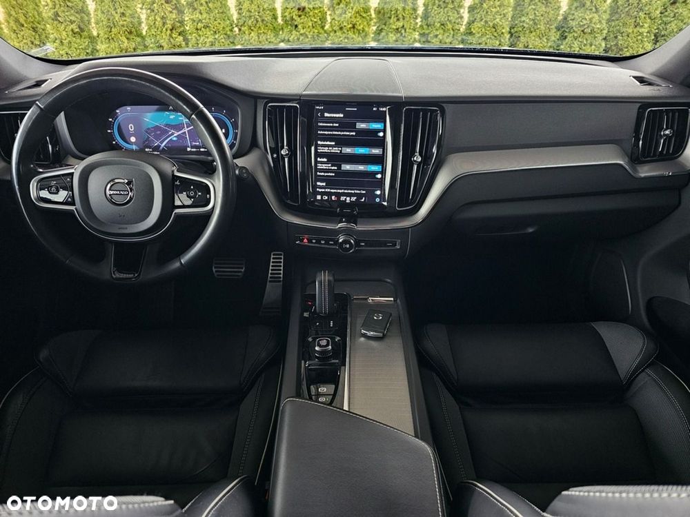 Volvo XC 60 - 22