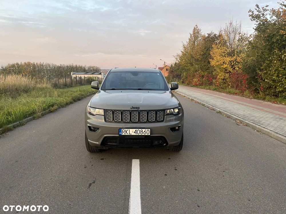 Jeep Grand Cherokee - 7
