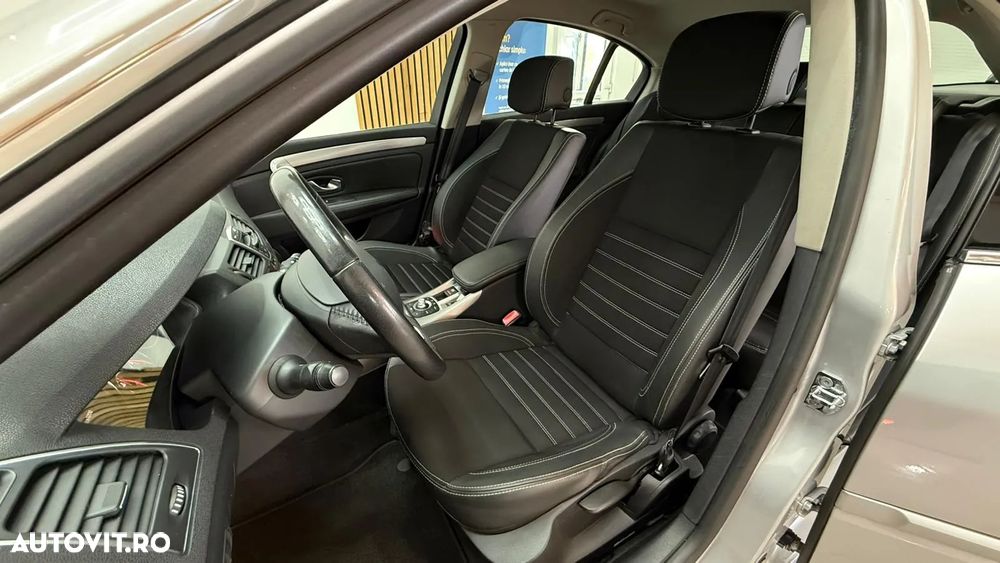 Renault Laguna 1.5 dCi Expression - 21