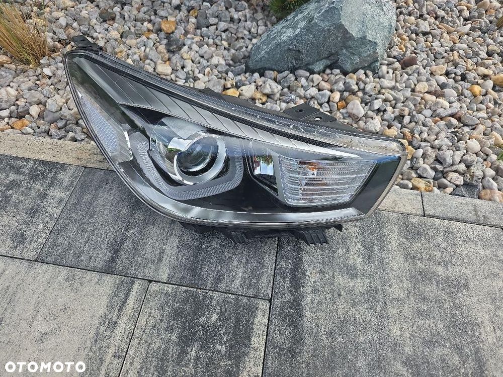 KIA RIO 4 IV Lampa prawa przód Kompletna Full Led 92102-H08 - 2