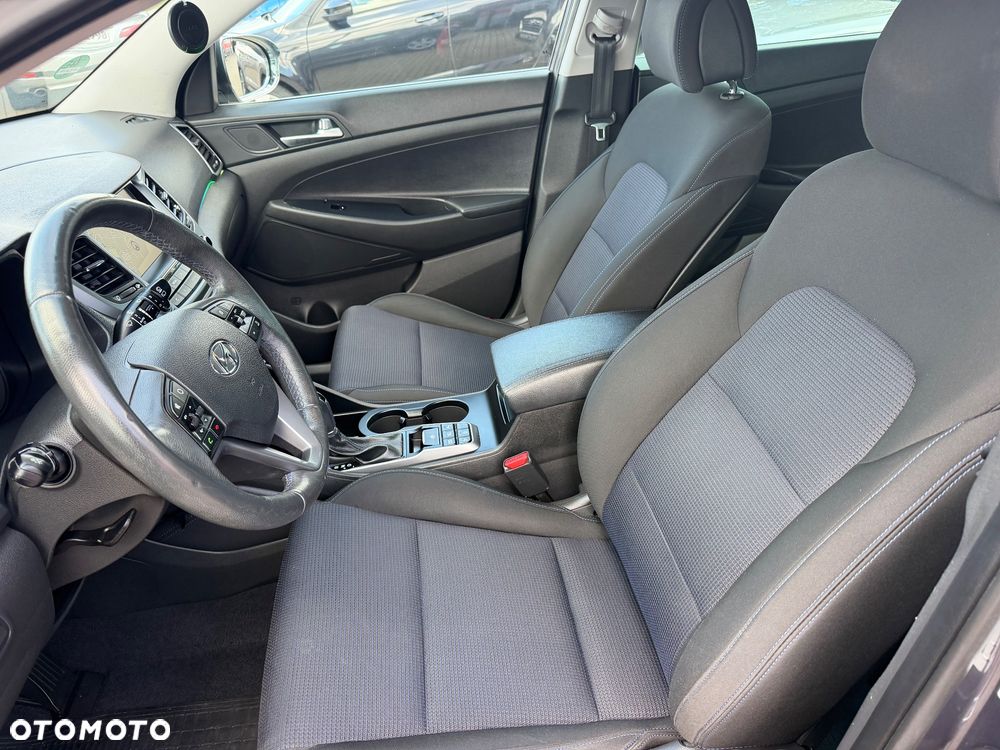 Hyundai Tucson blue 1.7 CRDi 2WD DCT Style - 11