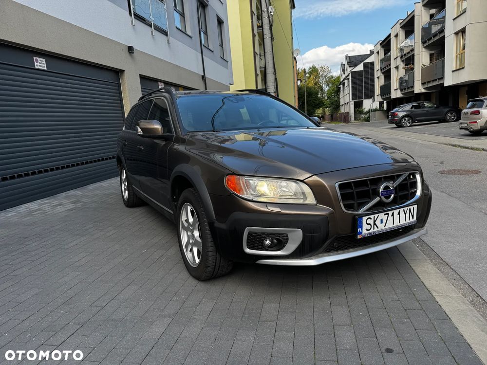 Volvo XC 70 - 2